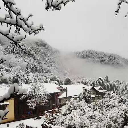 Zhangjiajie Yueranju Hostel Exterior foto
